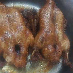 1กั๊ก(หนึ่งส่วนสี่ของตัวเป็ด) ทอดกระเทียมพริกไทย