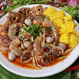 ยำหอยแคงกุ้งสด