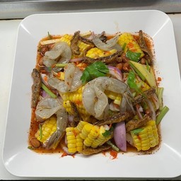 ยำข้าวโพดกุ้งสด ไม่ใส่ปร้า