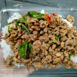 ข้าวกะเพราหมูสับ