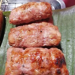 แหนมย่าง