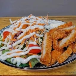 สลัดไก่ทอด