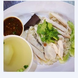 ข้าวมันไก่ต้ม