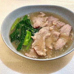 ราดหน้าหมูหมัก  เส้นหมี่ขาว เส้นใหญ่ ซื้อครบ5ชุด แถมฟรี1ชุด