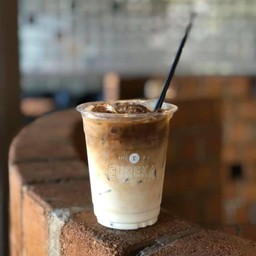 Iced Latte (Pangkhon Natural Process - Medium Roast )
