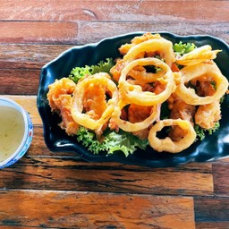 กุ้งชุบแป้งทอดตัวใหญ่