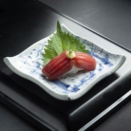 ซูชิทูน่าหมักซอสสุเกะ