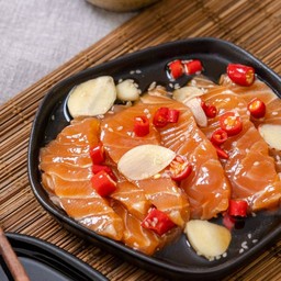 แซลม่อนดองน้ำปลา ไซร์ s