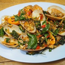 หอยลายผัดฉ่า