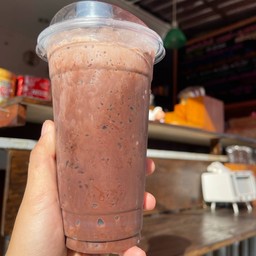 โกโก้เข้มๆ ที่ร้านไม่มีส่วนผสมของน้ำตาลนะคะ ใช้นมข้นจ้า