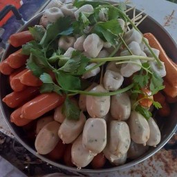 ลูกชิ้นนึ่งสมุนไพรแฟนซี โบนัสซ่า