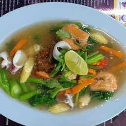 ราดหน้าทะเล