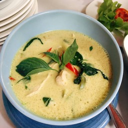 Green Curry with Shrimp