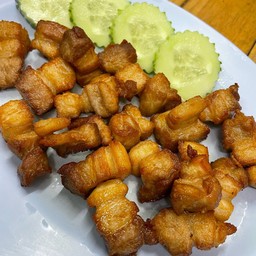 สามชั้นทอด