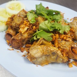 ไส้อ่อนทอดกะเทียม