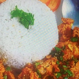 ข้าวยำหมูกรอบแซบๆ