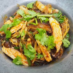 เนื้อปูอบวุ้นเส้น