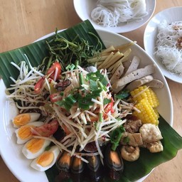 ตำถาดหอยแครง