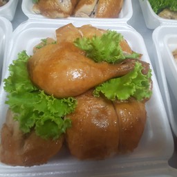 ไก่เนื้อต้มนำปลา