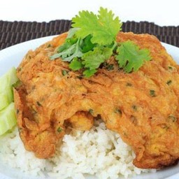 ข้าวไข่เจียวหมูสับราดข้าว