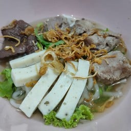 ก๋วยจั๊บญวน