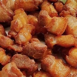 หมูสามชั้น - ซี่โครงหมู ปีกไก่กลาง ทอดน้ำปลา นะจ้ะ