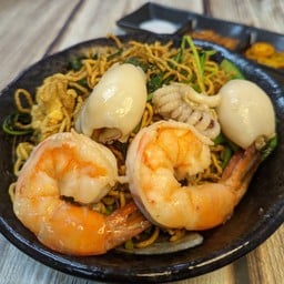 เหลืองกรอบ ผัดซีอิ๊ว ทะเล