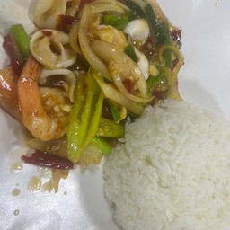 ผัดพริกหยวกทะเล