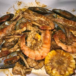 กุ้งถัง & อาหารตามสั่งวิศวะ