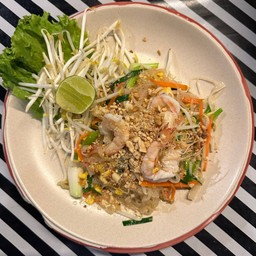 ผัดไทยกุ้งสด