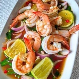 ยำกุ้งสุก