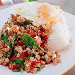 กระเพราเนื้อสับ