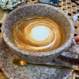 Dammie cafe’ by บ้านมะนาว