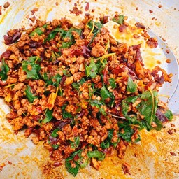 บ้านกระเพรา ไข่เจียวทรงเครื่องByน้ำกะนาย