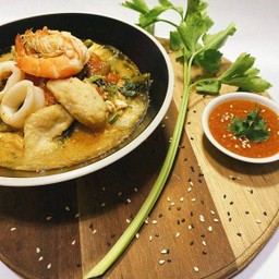 สุกี้น้ำ หมู