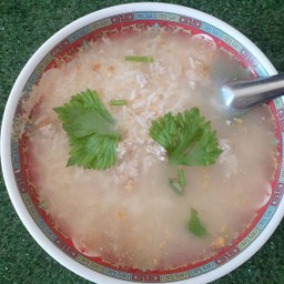 ข้าวต้มหมูสับ