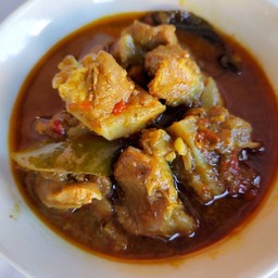 คั่วกระดูกอ่อนหมู khaw kraduk