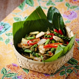 เส้นใหญ่คั่วแห้งขี้เมาไก่