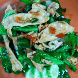 ข้าวราดแขนงผัดน้ำมันหอยหมูหมัก