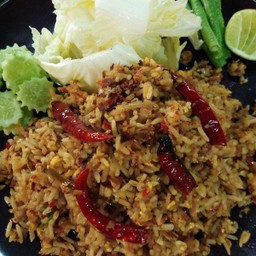 ข้าวผัดน้ำพริกปลาร้าสับ