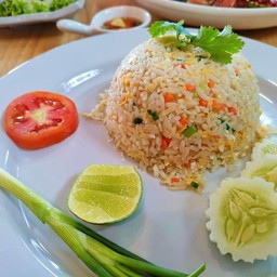 ข้าวผัดไข่ เล็ก
