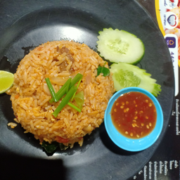 ข้าวคะน้าปลาเค็มทะเล