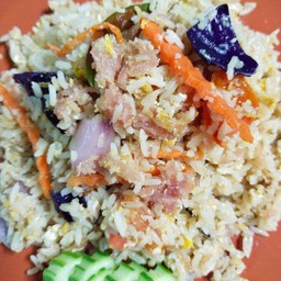 ข้าวผัดแหนม