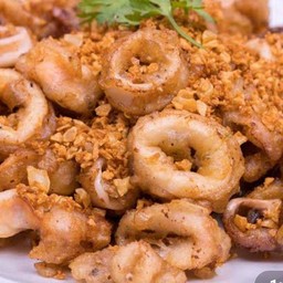 กุ้ง+หมึกกระเทียม