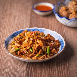 ไก่สับคั่วพริกเกลือลูกโดด