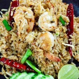 ข้าวผัดลาบกุ้ง