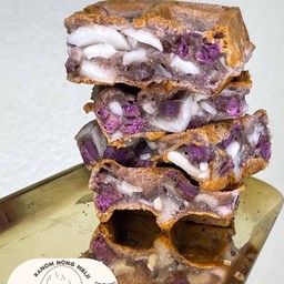 ไส้ มันม่วง-มะพร้าว (กล่องเล็ก)