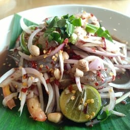 ยำกุ้งสด