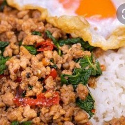 แม่โบว์ข้าวไข่ข้น/ตามสั่งทุกชนิด
