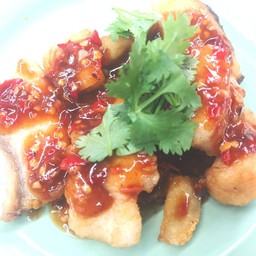 ปลากระพงทอดสามรส(เป็นกับข้าว)